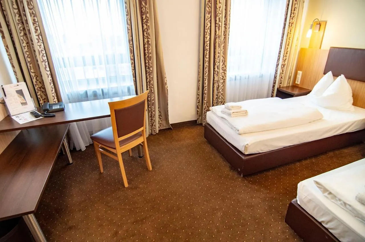 Ausbildungshotel St. Theresia Munich